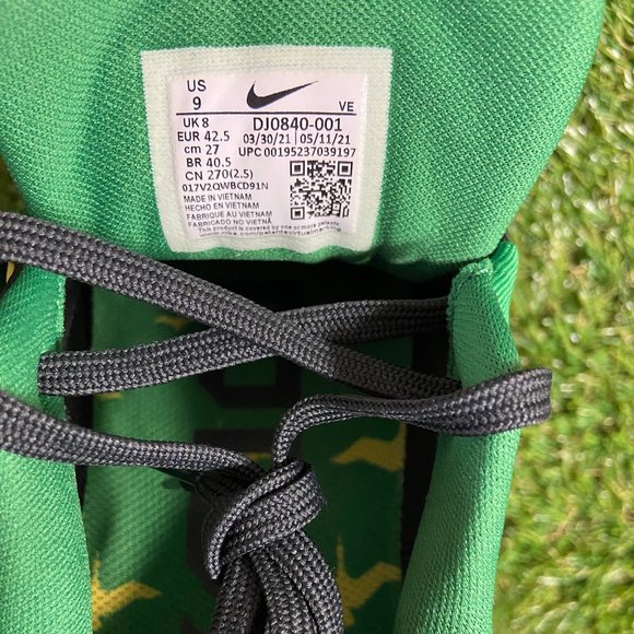 Nike Oregon Ducks College Air Zoom Pegasus 38 Running Shoes DJ0840-001 Mens 9
